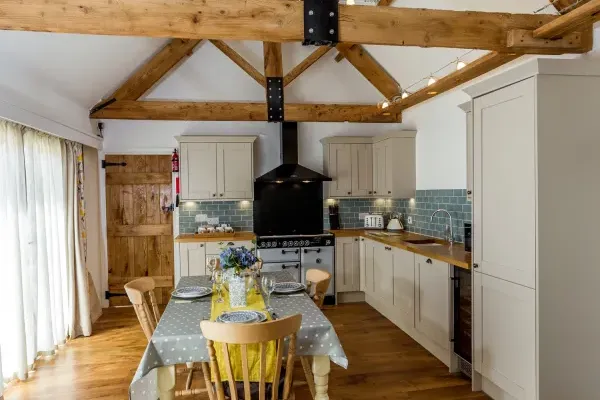 Oxen Cottage Dog Friendly Holiday Cottage, Upper Seagry, Cotswolds  4