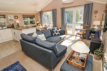 1 Hornbeam Lodge 5