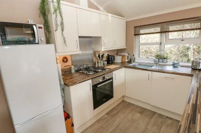 1 Hornbeam Lodge 14