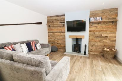 21 Llwyn Gwalch Estate 4