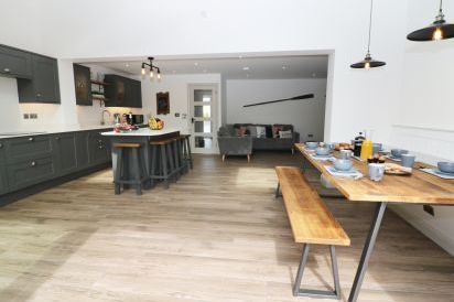21 Llwyn Gwalch Estate 5