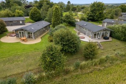 4 Meadow Retreat 36