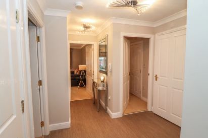 5 Hunton Court 17