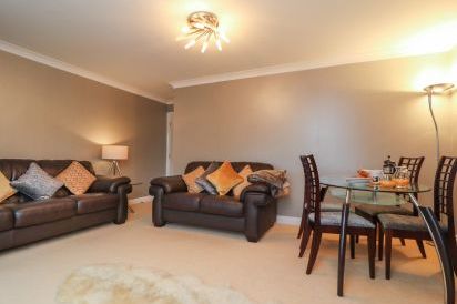 5 Hunton Court 2
