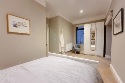 8 Belgrave Apartments 11