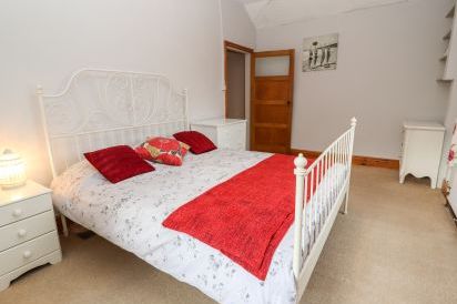 Abbey Cottage 30