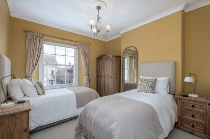 Abbey Lodge 20