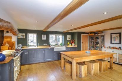 Apple Tree Cottage 10