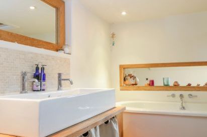 Apple Tree Cottage 22