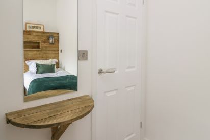 Ash Lodge 16