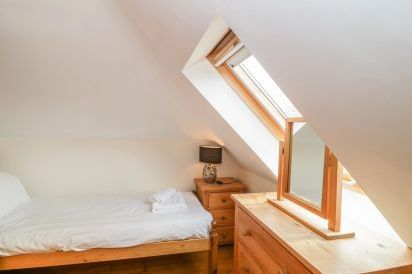 Ash Wooden Lodge 32