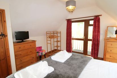 Ash Wooden Lodge 27