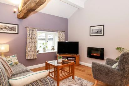 Ashmead Cottage 4