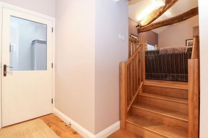 Ashmead Cottage 12