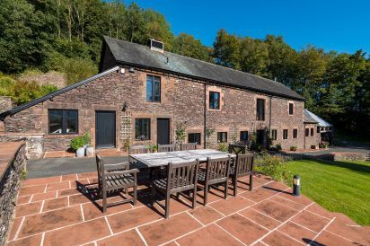 Bank Barn, Wreay 8