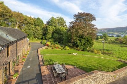 Bank Barn, Wreay 5