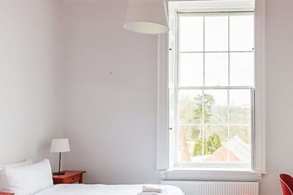 Barton Court Country House 13