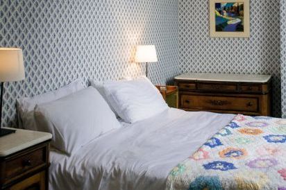 Barton Court Country House 14