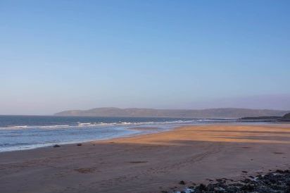 Beach Lookout 23