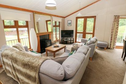 Beeches Holiday Lodge, Wales 3