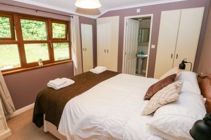 Beeches Holiday Lodge, Wales 11
