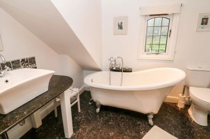 Bent Chapel Cottage 18