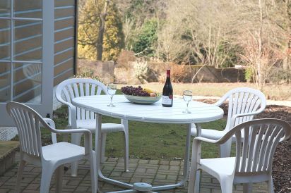 Relax at this beautiful rural retreat