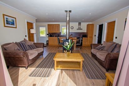 Braemore Cottage 10