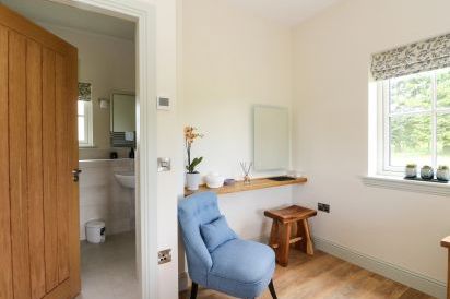 Bramble Cottage 16
