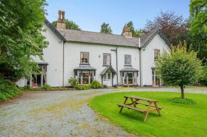 Brookside Manor House 2