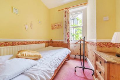Brookside Manor House 18