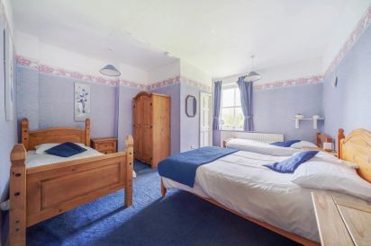 Brookside Manor House 27