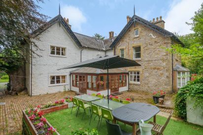 Brookside Manor House 42