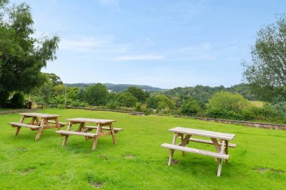Brookside Manor House 46
