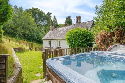 Brookside Manor House 49
