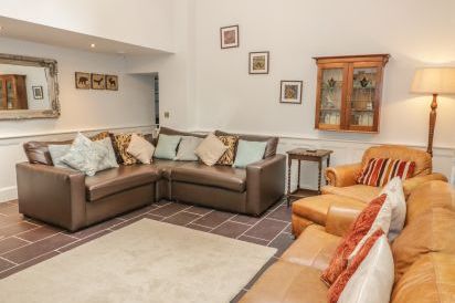 Bryn Derwen Coach House 7