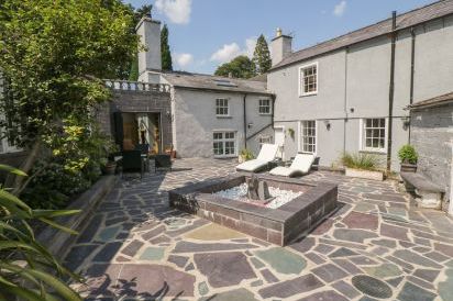 Bryn Derwen 60