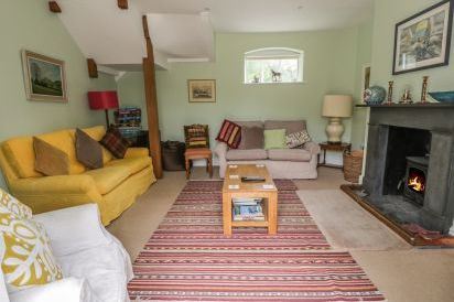 Bryn Howell Rural Retreat 4