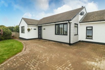 Bwthyn Eirlys (Snowdrop Cottage)