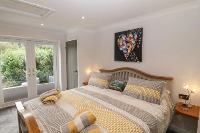 Bwthyn Eirlys (Snowdrop Cottage) 13