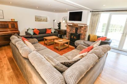 Bwthyn Y Bugail (Shepherd's Cottage 3