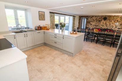 Bwthyn Y Bugail (Shepherd's Cottage 5