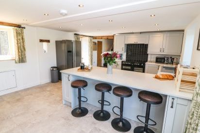 Bwthyn Y Bugail (Shepherd's Cottage 7