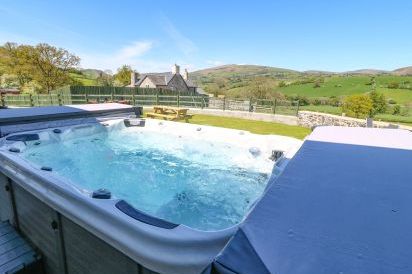 Bwthyn Y Bugail (Shepherd's Cottage 34