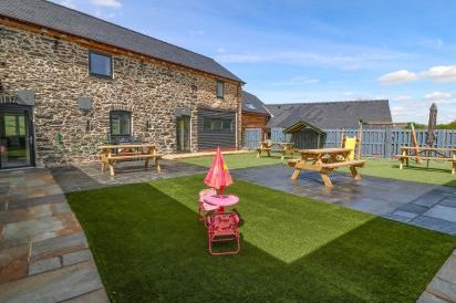 Bwthyn Y Bugail (Shepherd's Cottage 38