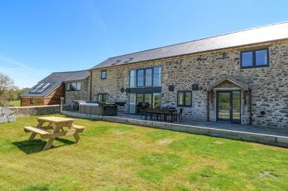 Bwthyn Y Bugail (Shepherd's Cottage 43