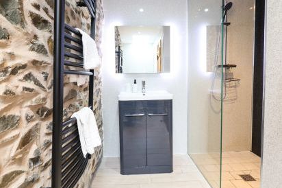 Bwthyn Y Bugail (Shepherd's Cottage 28
