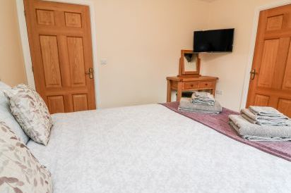 Caban Nant Ddu 15
