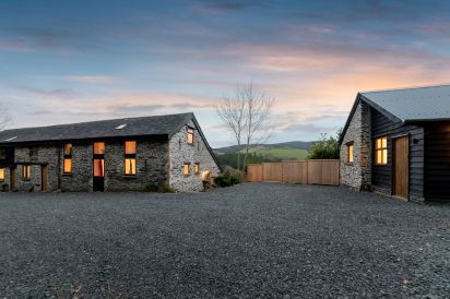 Cae Madog Barn 3