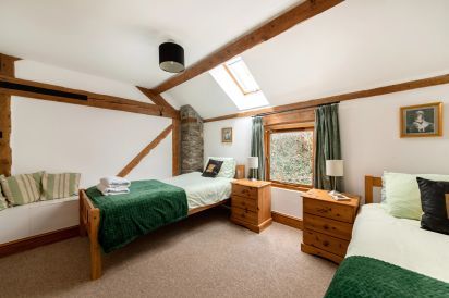 Cae Madog Barn 20